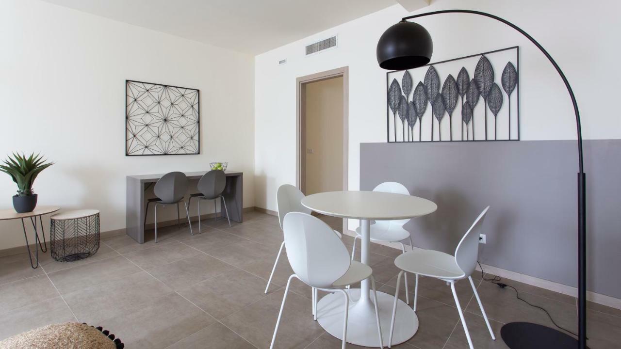 Erik Langer Pedrocchi Suites Padova Exterior photo