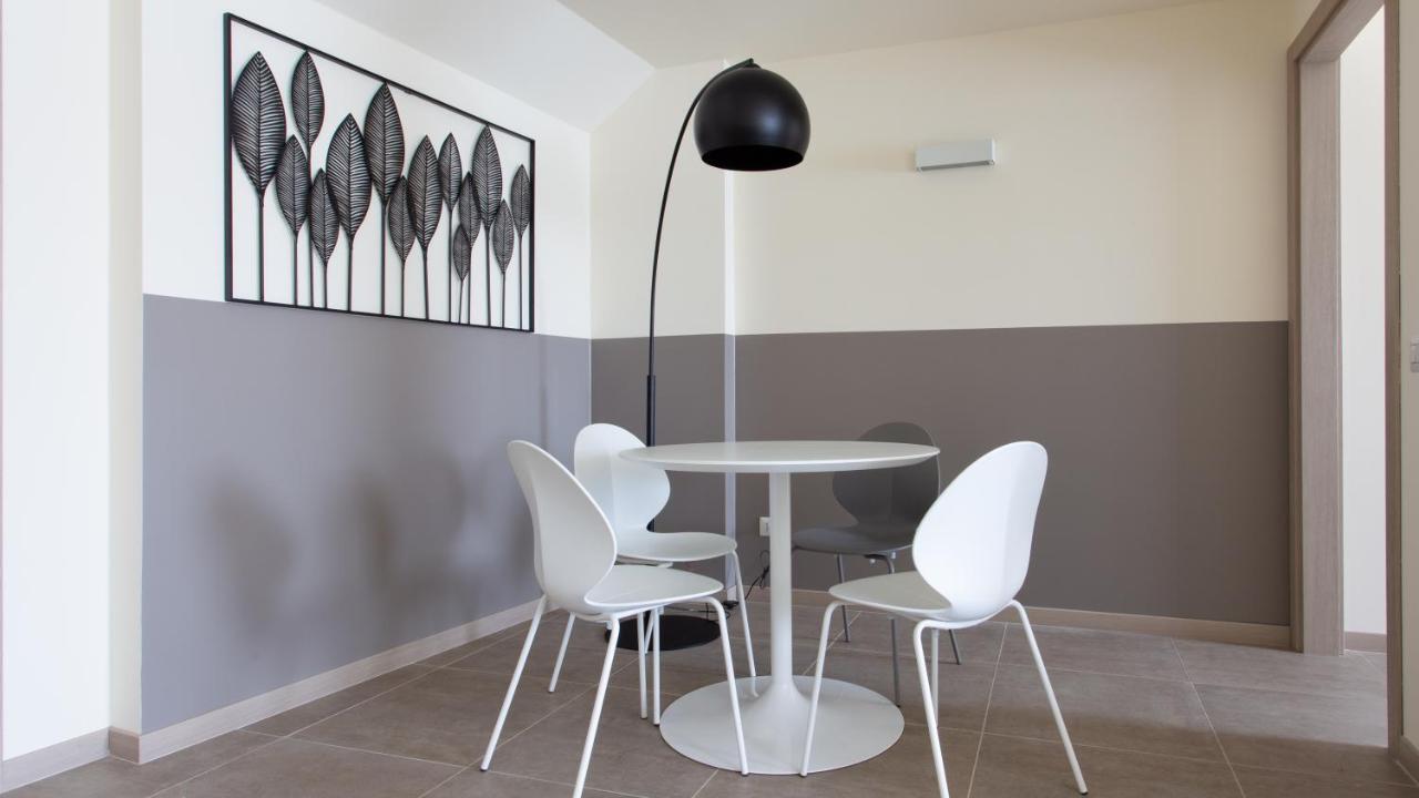 Erik Langer Pedrocchi Suites Padova Exterior photo